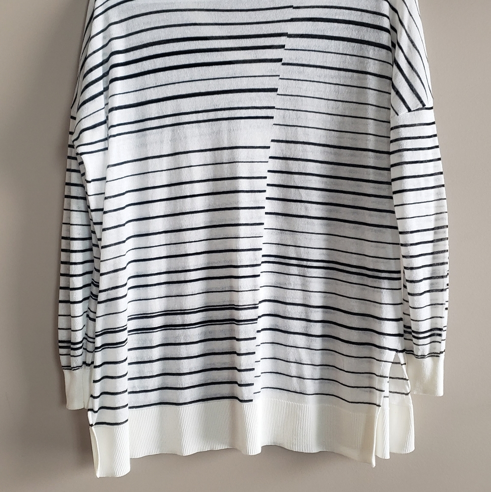 Cabi Captain Sweater - Picture 3 of 3